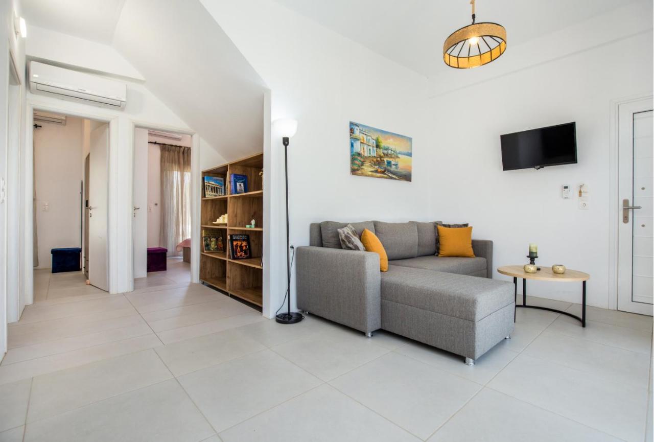 Avgoustidis Apartments ลิเมนาเรีย ภายนอก รูปภาพ