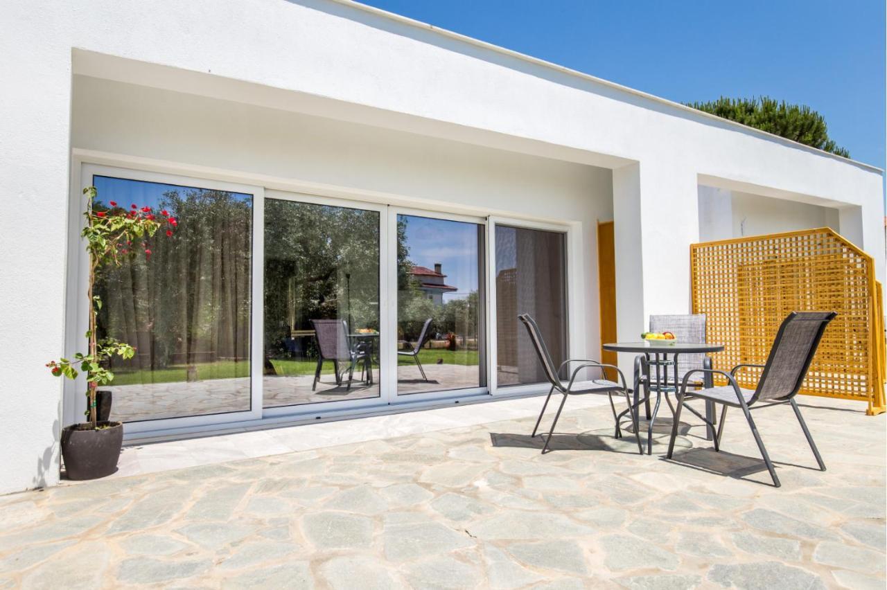 Avgoustidis Apartments ลิเมนาเรีย ภายนอก รูปภาพ